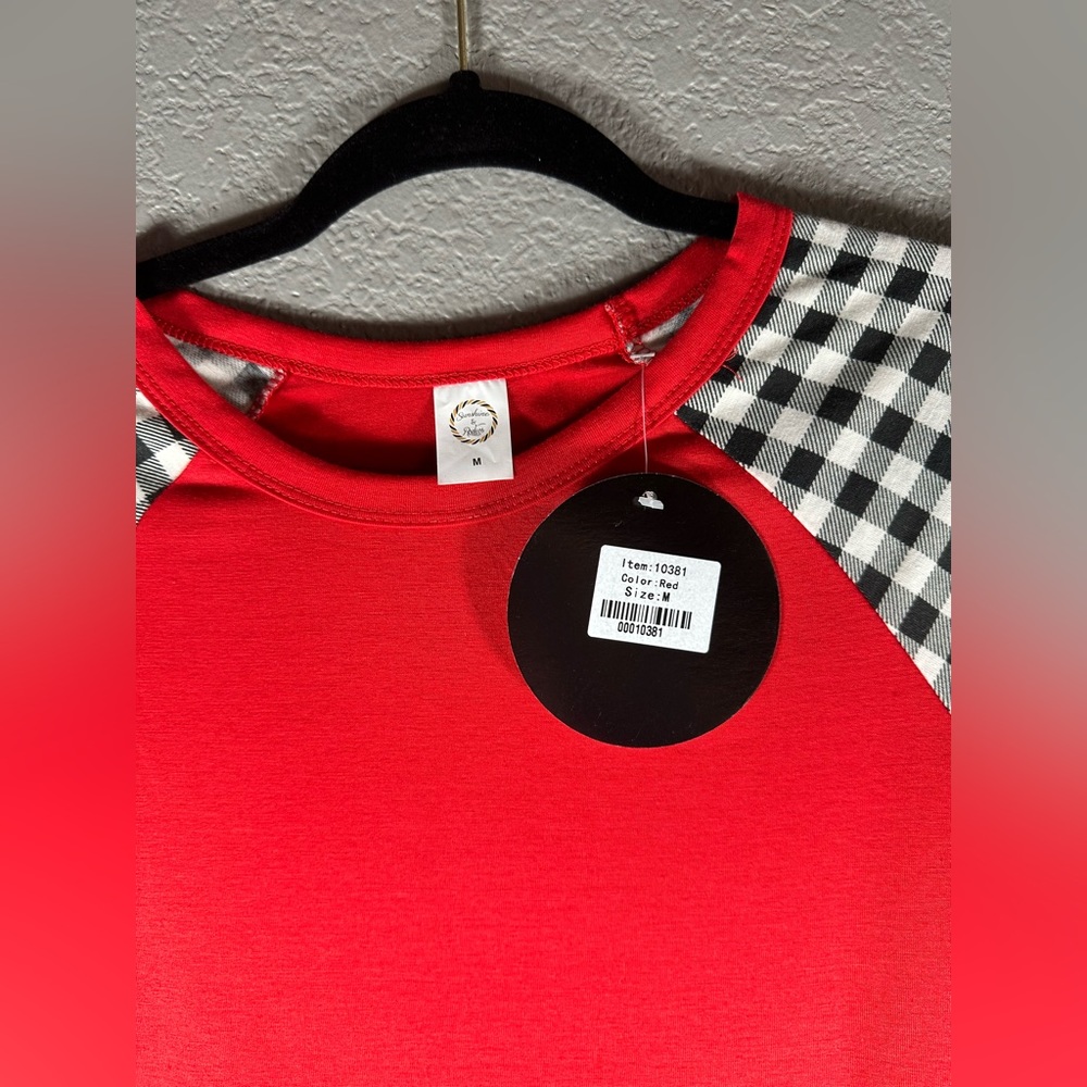 Sunshine and Rodeo Red Women’s 3/4 Checkered Sleeves